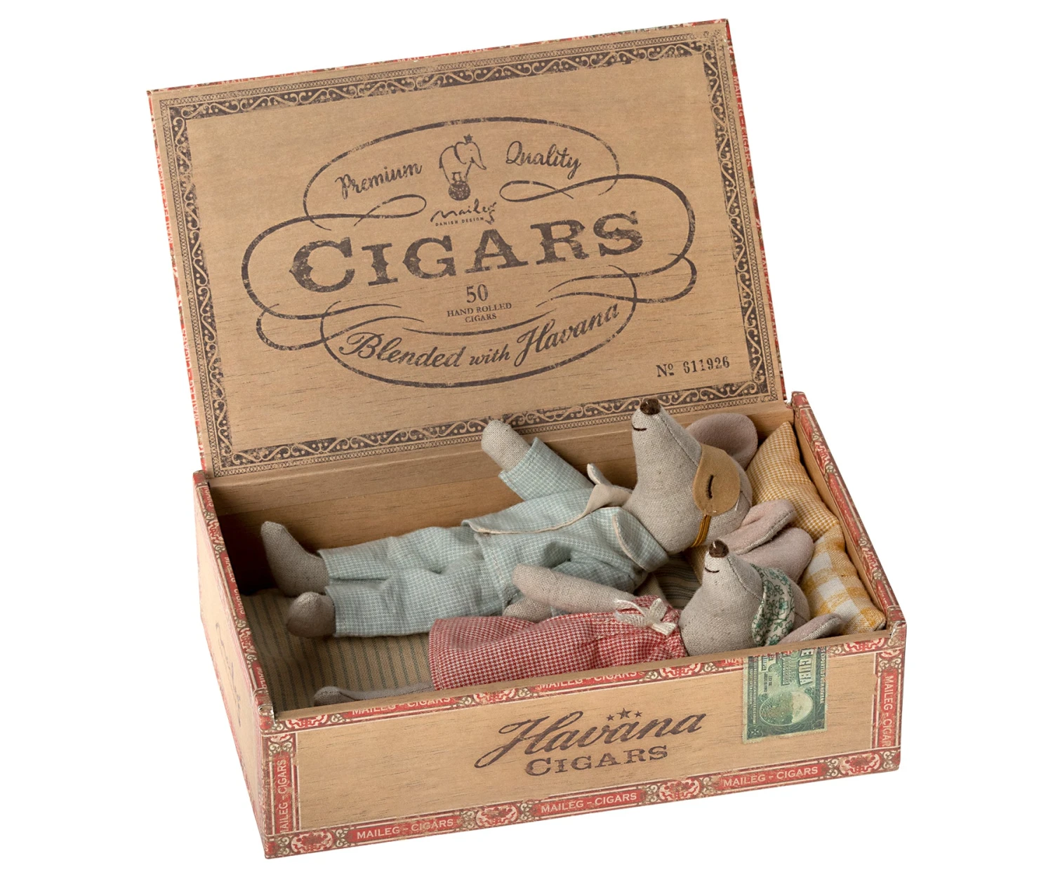 Maileg Mum And Dad Mice In Cigarbox