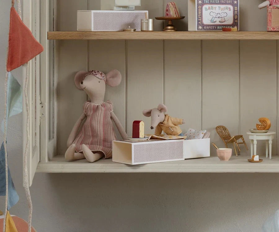 Maileg Big Brother Mouse In Matchbox - Image 2